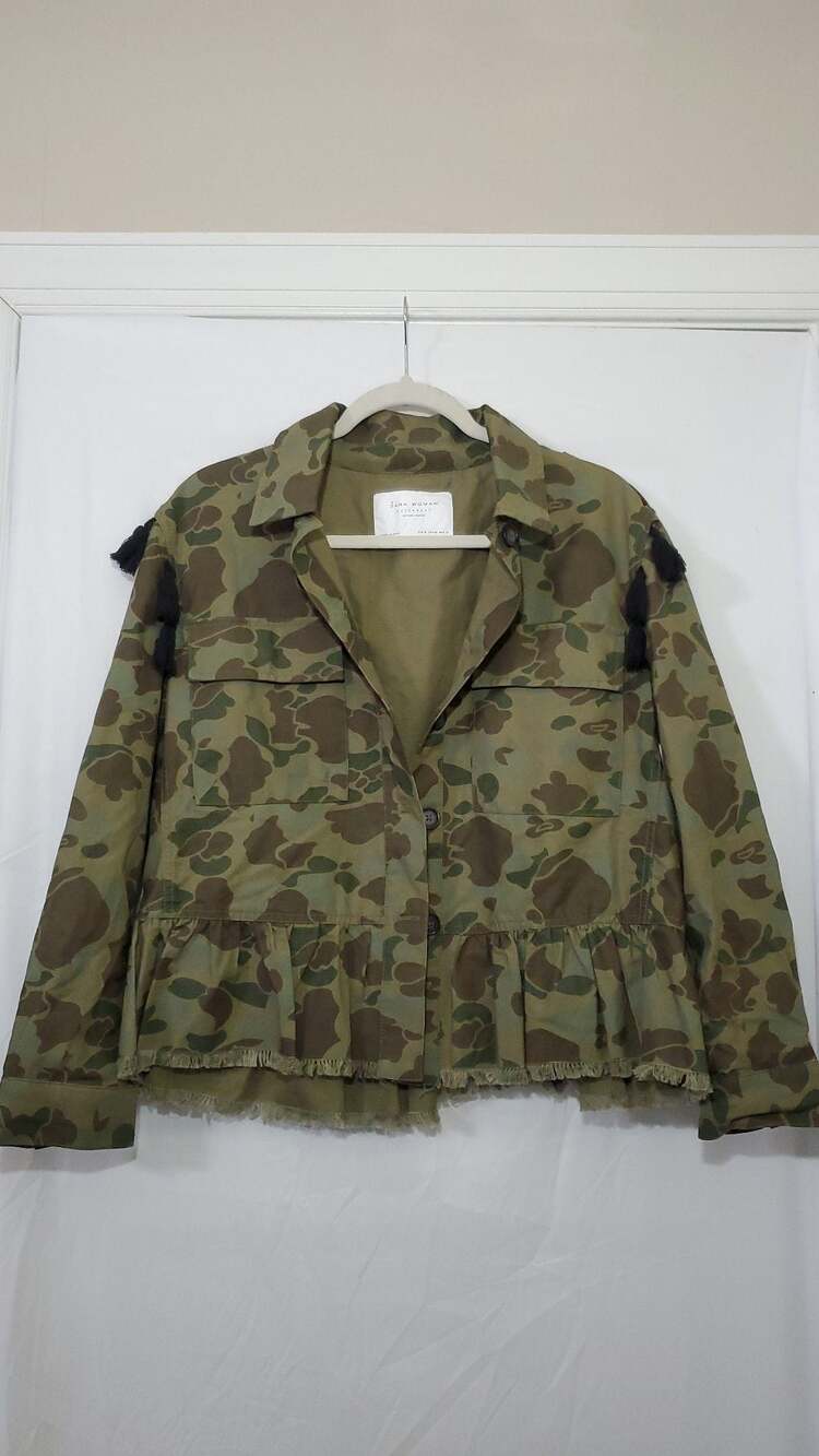 Zara Woman Camouflage Embroidered Tassel Peplum Jacket Size M - Picture 2 of 4